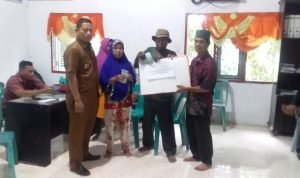 Pemerintahan Desa Tengah Kec, Pantai Labu Kabupaten Deli Serdang Kembali Menggulirkan BLT Terhadap Warga Miskin