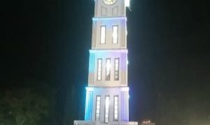 Wisatawan di kota Bukittinggi merayap dan padat.