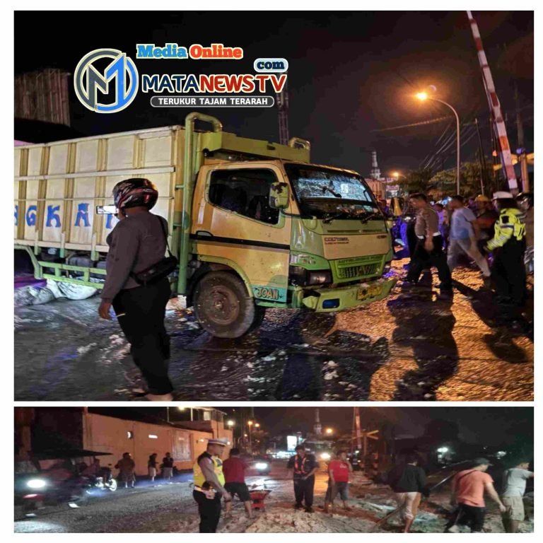 Sat Lantas Polres Tebing Tinggi Tangani Laka Lantas Kereta Api Kontra Truck Pengangkut Ampas Ubi