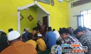Bupati Deli Serdang Sholat Jumat di Masjid Baiturrahman Lubuk Pakam