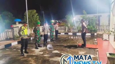 Sinergitas TNI-POLRI, Polsek, dan Koramil Labuhanhaji Timur Gelar Patroli Bersama untuk Menjaga Kondusifitas Jelang Pilkada 2024