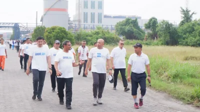 Pelindo Group Wilayah Medan Gelar Jalan Sehat Bersama, Semarakkan Budaya Hidup Sehat dan Dukung UMKM Lokal