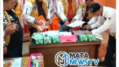 Koni Ismail Siregar Resmi Daftar sebagai Bakal Calon Wali Kota Pematangsiantar ke Partai Hanura