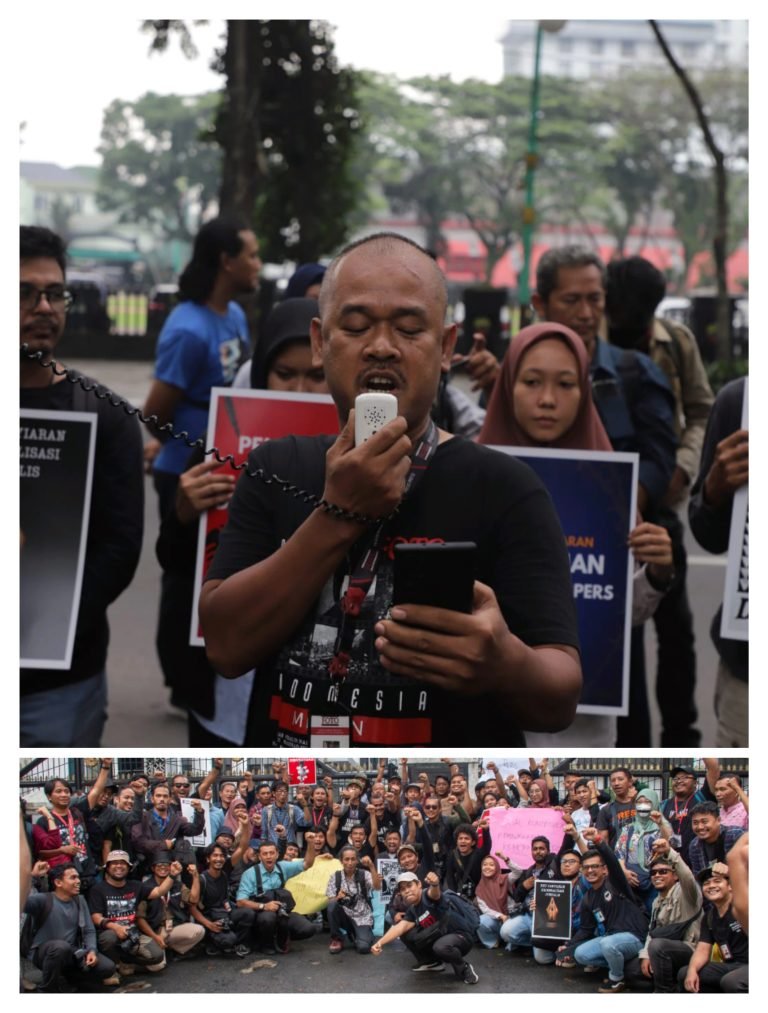 Puluhan Jurnalis Medan Gelar Aksi Tolak RUU Penyiaran di Gedung DPRD Sumut
