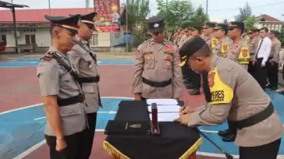 Sertijab Tiga Kapolsek Jajaran Polres Aceh Selatan, Kapolres Mughi Harapkan Semangat Baru