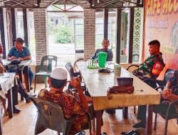 Bhabinkamtibmas Polsek Lima Puluh Laksanakan Cooling System dan Edukasi Jelang Pilkada 2024