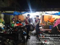 Polres Labuhanbatu Selatan Gelar Patroli Subuh di Pusat Pasar, Antisipasi Gangguan Kamtibmas dan Premanisme