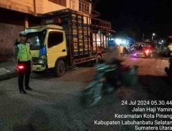 Patroli Subuh Polres Labuhanbatu Selatan Ciptakan Keamanan dan Kenyamanan Masyarakat di Pusat Pasar