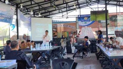 Ganjar Pranowo Beri Motivasi Mahasiswa KKN UGM di Batu Bara, Tekankan Pentingnya Kesehatan dan Pendidikan