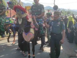 Masyarakat Adat Rancakalong Gelar Upacara Adat Ngalaksa Sebagai Bentuk Syukur Atas Hasil Panen Padi