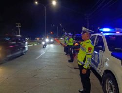 Polres Batu Bara Gelar Patroli Blue Light di Wilayah Rawan Macet dan Kecelakaan