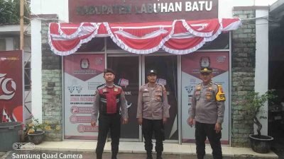 Polres Labuhanbatu Gelar Patroli Dialogis di Kantor KPU untuk Jamin Keamanan Pilkada Serentak