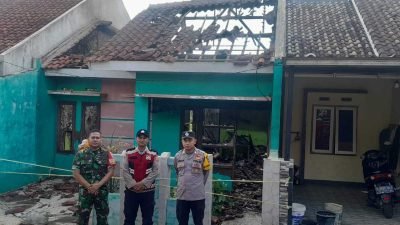 Kebakaran di Perumahan Kondang Regency, Kerugian Ditaksir Rp 200 Juta