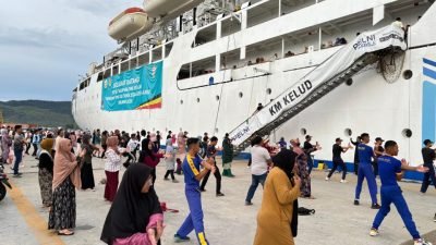 KM Kelud Jadi Destinasi Wisata Selama PON XXI di Aceh, Ribuan Warga Padati Pelabuhan Malahayati