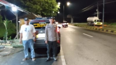 Personel Polsek Lima Puluh Gelar Patroli Malam, Pastikan Situasi Kamtibmas Kondusif