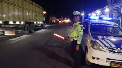 Polres Batu Bara Gelar Patroli Blue Light di Wilayah Rawan Kemacetan dan Kecelakaan