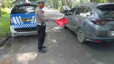 Satlantas Polres Batubara Gelar Patroli Kibas Bendera di Jalur Rawan Kecelakaan