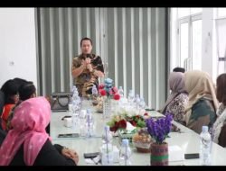 Telkom Sumut Dukung Peningkatan Pendidikan melalui Bantuan Komputer ke SMK Pusat Keunggulan Setia Budi Binjai