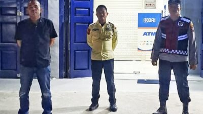 Polsek Labuhan Ruku Gelar Patroli Malam, Pastikan Keamanan di Beberapa Titik Rawan