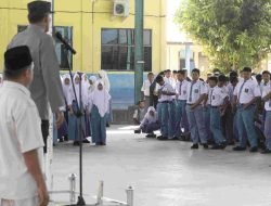Polres Batubara Gelar “Police Goes to School” di SMK Swasta T. Amir Hamzah, Beri Edukasi Bahaya Kenakalan Remaja