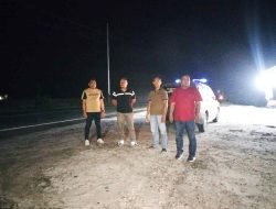 Polsek Medang Deras Gelar Patroli Malam untuk Antisipasi Kejahatan di Wilayahnya