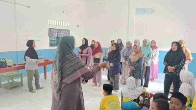 Orangtua Murid SD Muhammadiyah Serbelawan Tampil di Paduan Suara Peringatan Hari Guru