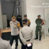 Pengecekan Kotak Surat Suara Logistik Pilkada 2024 oleh Kapolres Labuhanbatu Selatan di Kantor PPK K...