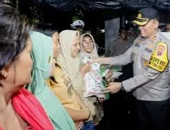 Polres Pelabuhan Belawan Salurkan Bantuan untuk Warga Terdampak Banjir di Pekan Labuhan
