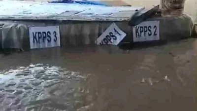 Banjir Genangi Beberapa TPS di Kecamatan Batang Kuis, Pemungutan Suara Terganggu