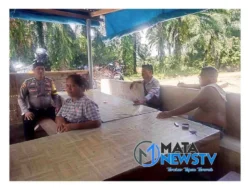 Bhabinkamtibmas Polsek Indrapura Gelar Sambang dan Cooling System untuk Jaga Harkamtibmas