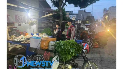 Polres Labuhanbatu Selatan Lakukan Patroli Subuh di Pusat Pasar untuk Antisipasi 3C dan Premanisme  Labuhanbatu Selatan |