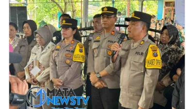 Polres Pematangsiantar Melayat ke Rumah Duka Orangtua Personel