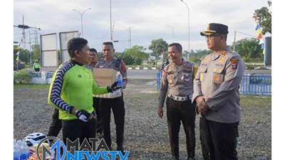 Kapolres Langkat Dampingi Wakapolda Tinjau Pos Operasi Lilin Toba 2024 di Kabupaten Langkat