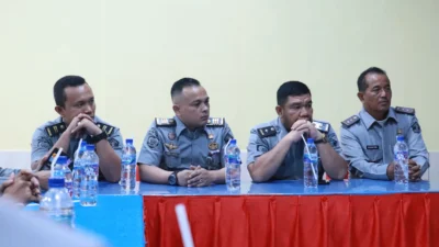 Evaluasi Kinerja Jajaran, Kalapas IIA Rantauprapat Pimpin Rapat Bersama Pejabat Struktural