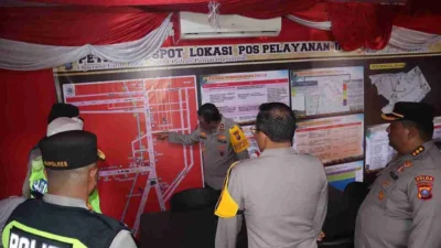 Kapolda Sumut Tinjau Pos Pelayanan II di Kota Pematangsiantar untuk Operasi Lilin Toba 2024