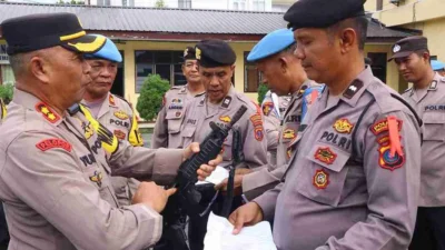 Wakapolres Pematangsiantar Lakukan Pemeriksaan Senjata Api untuk Tingkatkan Disiplin Personel
