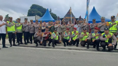 Polres Simalungun Terima Kunker Tim Pengawas Operasi Lilin Toba 2024 Tinjau Pos Pelayanan Tol Sinaksak