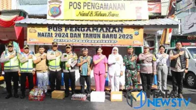 Kapolres Pematangsiantar Berikan Bingkisan Natal dan Tinjau Pos Pam Ops Lilin Toba 2024