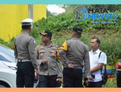 Kapolres Labuhanbatu Selatan Pantau Arus Lalu Lintas di Perbatasan Wilayah