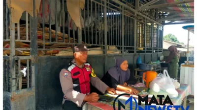 Personel Polsek Medang Deras Gelar Cooling System Pasca Pilkada 2024 di Desa Pakam Raya