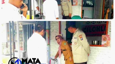 Bhabinkamtibmas Polsek Siantar Barat Dampingi Penertiban Penggunaan Pipa Air Pet Umum di Jalan Sadum