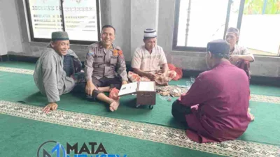 Kanit Binmas Polsek Bangun Gelar Jumat Curhat di Masjid Al-Muttaqin, Huta III Nagori Karang Bangun