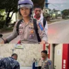 Personel Satlantas Polres Nias Selatan Sigap Bantu Pelajar Tertabrak Anjing di Jalan Saonigeho