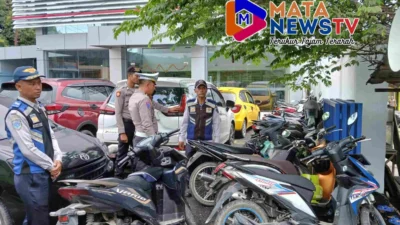 Polres Labuhanbatu Tertibkan Parkir di Kawasan Perbelanjaan, Arus Lalu Lintas Lancar dan Aman