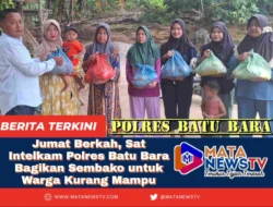 Jumat Berkah, Sat Intelkam Polres Batu Bara Bagikan Sembako untuk Warga Kurang Mampu