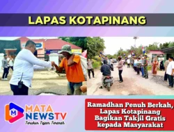 Ramadhan Penuh Berkah, Lapas Kotapinang Bagikan Takjil Gratis kepada Masyarakat