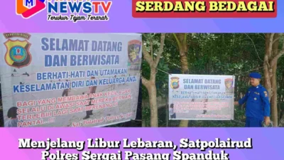 Menjelang Libur Lebaran, Satpolairud Polres Sergai Pasang Spanduk Himbauan di Sejumlah Pantai Wisata