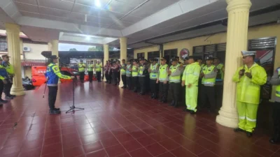 Kapolres Pematangsiantar Pimpin Apel Pengamanan Malam Takbiran Idul Fitri 1446 H