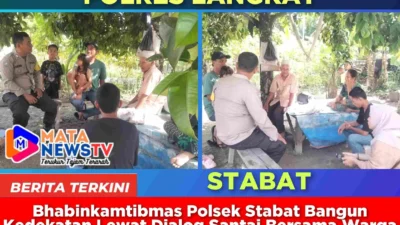 Bhabinkamtibmas Polsek Stabat Bangun Kedekatan Lewat Dialog Santai Bersama Warga