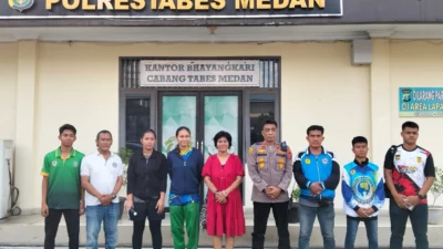Ketua Harian Wadokai Sumut Lepas 9 Atlet ke Kejurnas Piala Ketua Umum FORKI di Pekanbaru